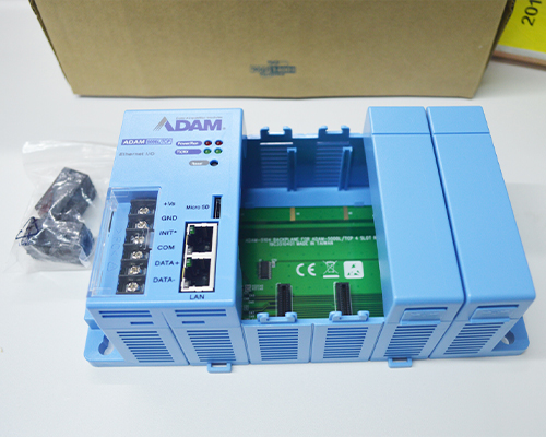 ADAM-5000L TCP